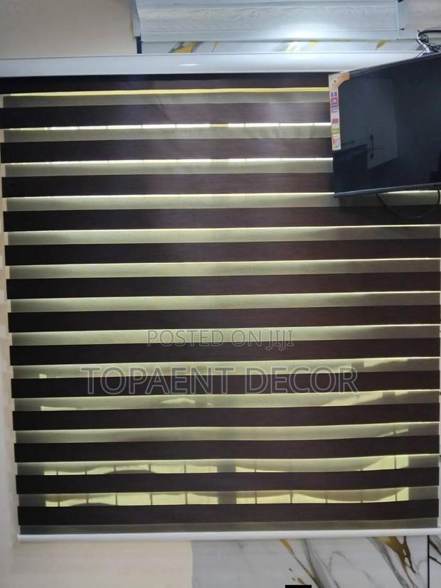 Premium Horizontal Roller Window Blinds for Home Windows - thumbnail 2