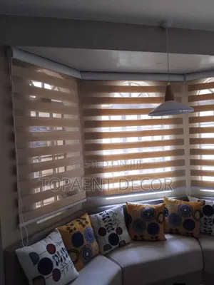 QUALITY Bay Window Living Room and Kitchen Horizontal Roller Blinds