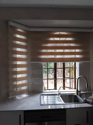 QUALITY Bay Window Living Room and Kitchen Horizontal Roller Blinds