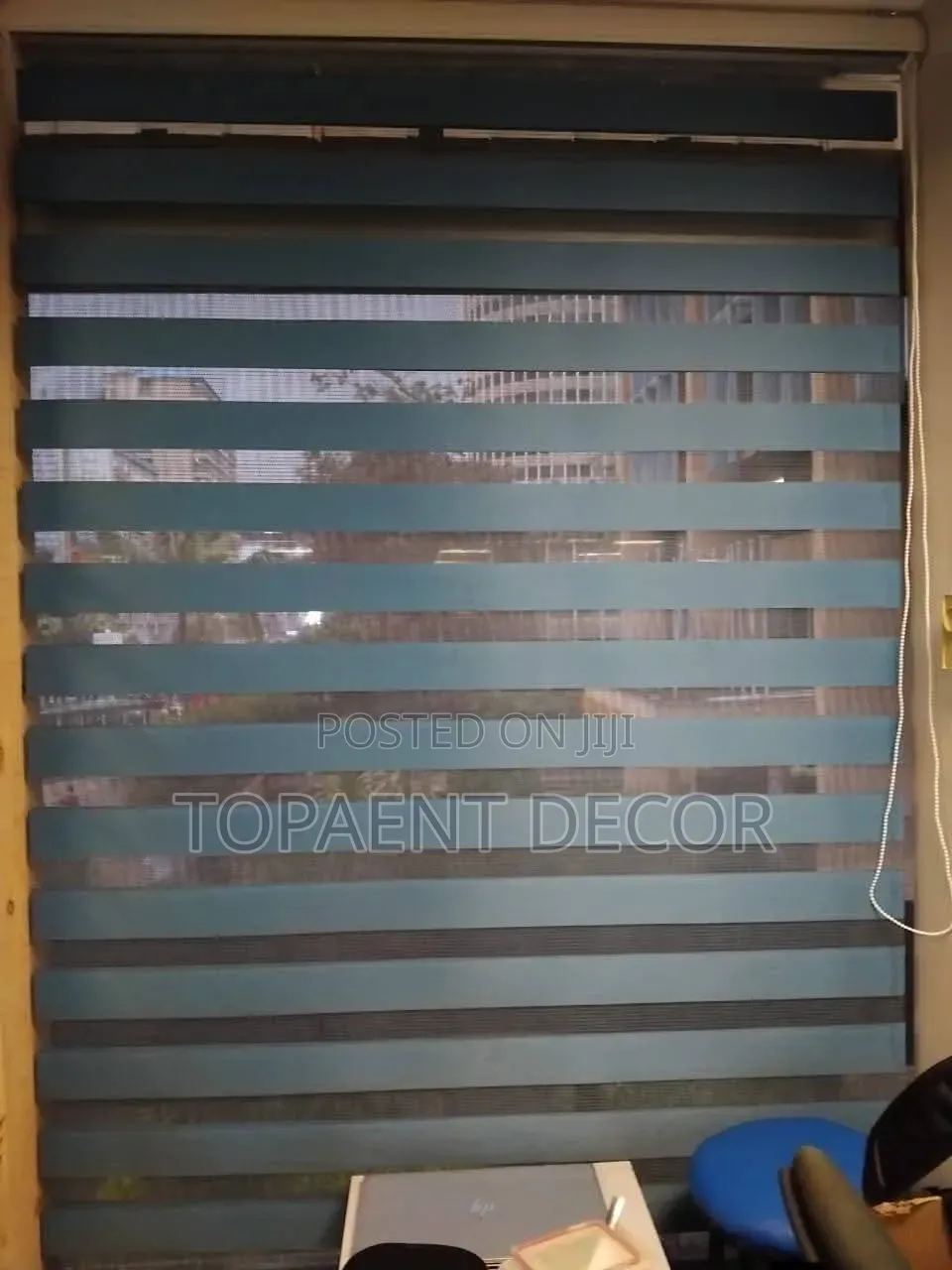 Short Kitchen Window Horizontal Roller Blinds