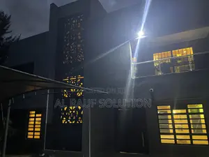 4bdrm Mansion in Banita Paradiso, Kamulu for sale