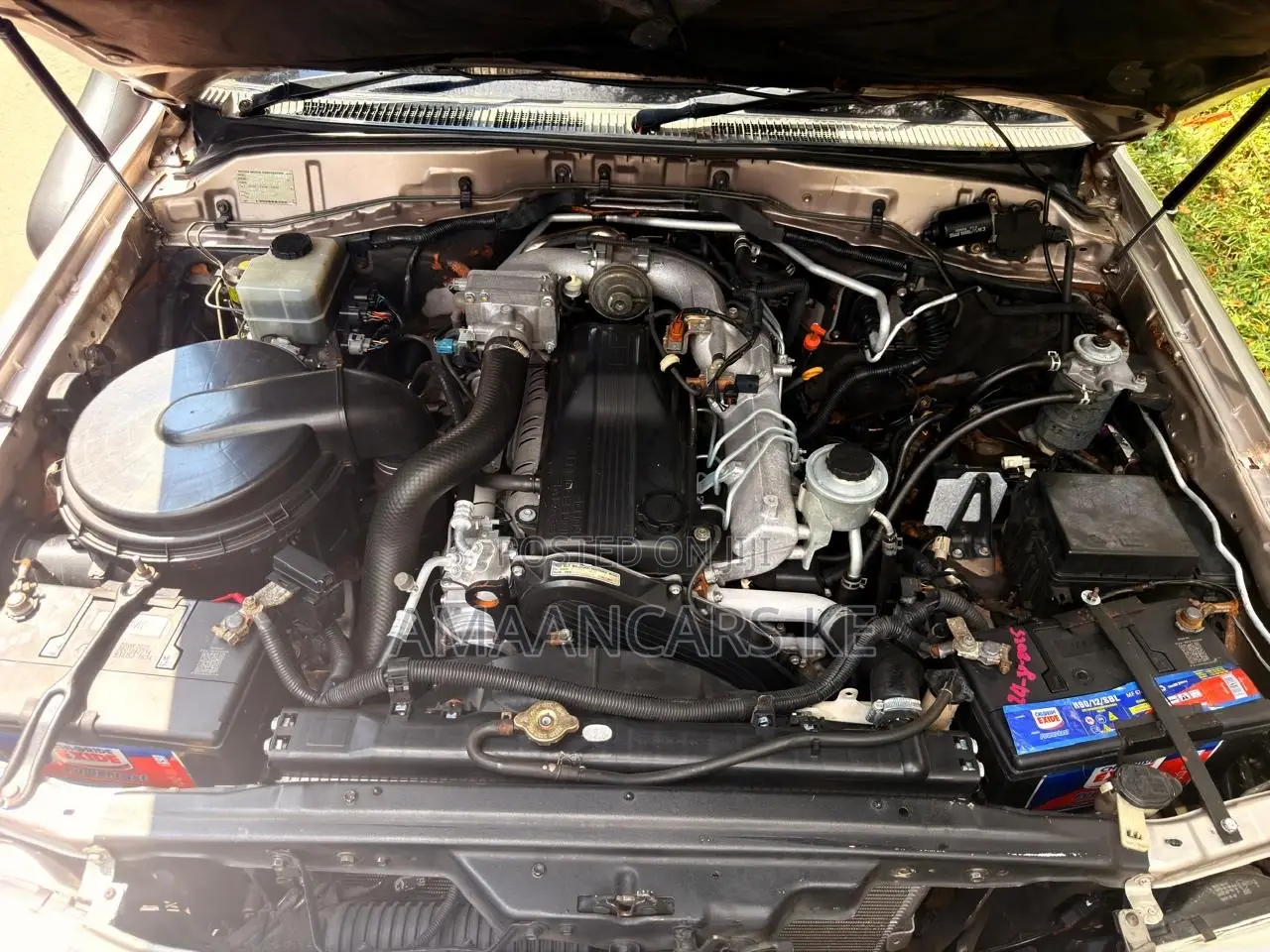 Toyota Land Cruiser HDJ 100 2000 Silver