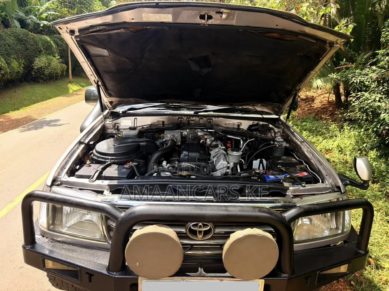 Toyota Land Cruiser HDJ 100 2000 Silver