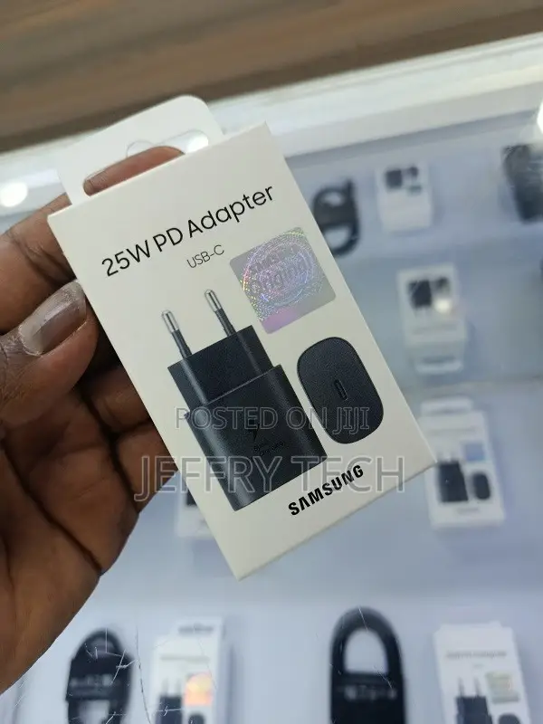 Samsung 25W Fast Charger Adapter - USB Type-C - Black