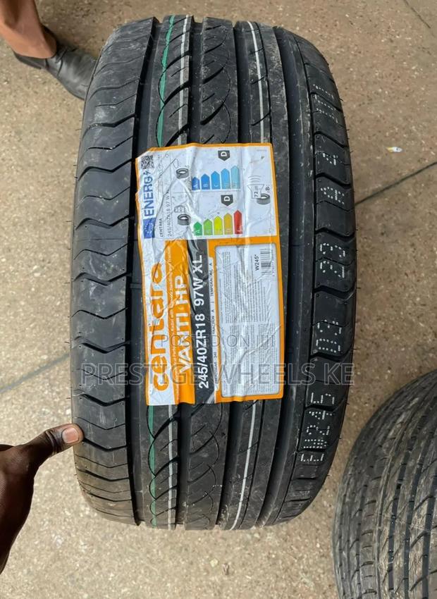 245/40r18 Centara Tires