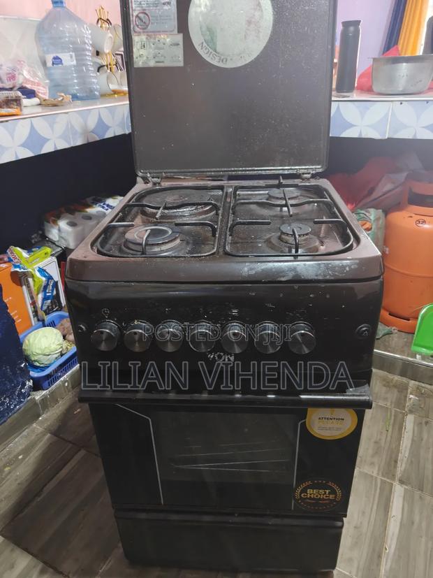Von Cooker Von 60x55cm Offering 3 Gas Burners, 1 Electric Plate,oven