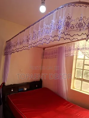Strong Support Railed Mosquito Nets