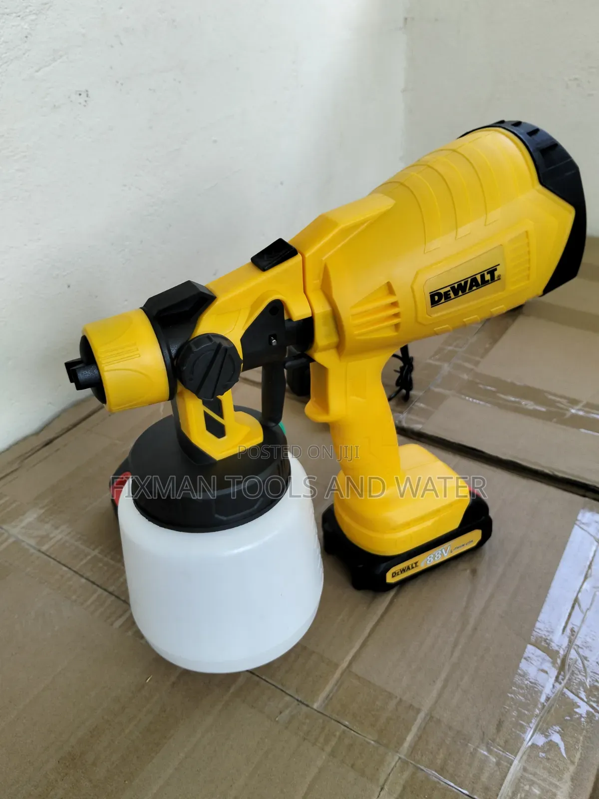 HVLP Dewalt Cordless Spray Gun Machine 88v 2 Battery Extra Nozzles
