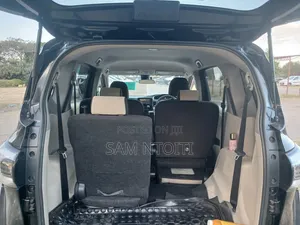 Toyota Sienta 2017 Black