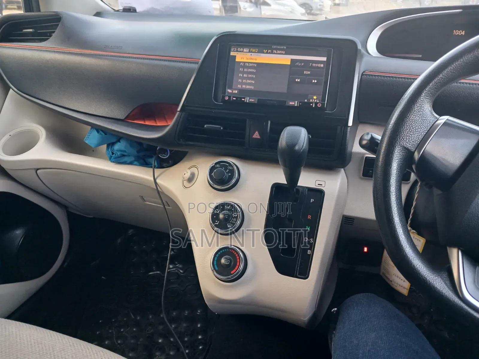 Toyota Sienta 2017 Black