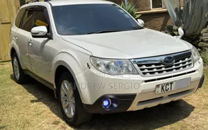 Subaru Forester 2012 White