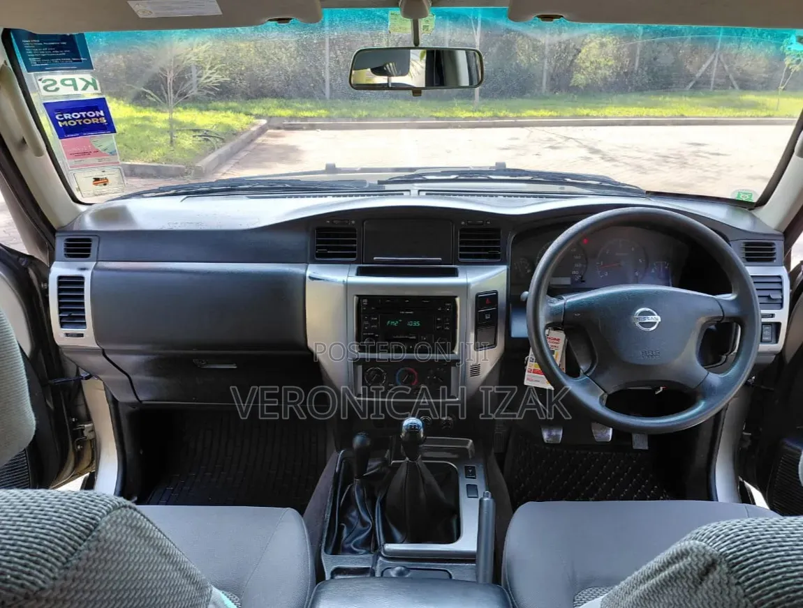 Nissan Patrol 2008 Silver