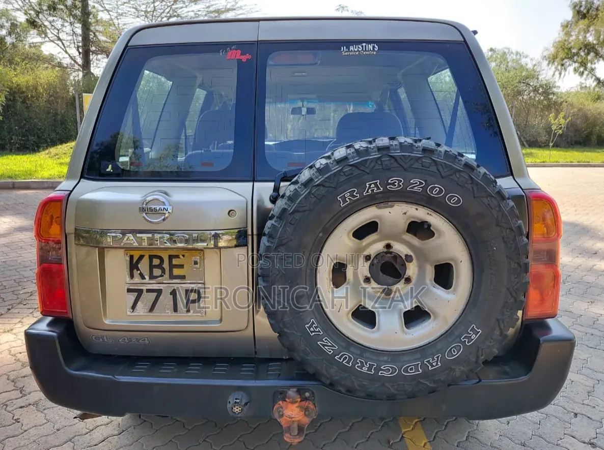 Nissan Patrol 2008 Silver