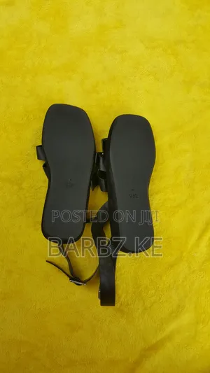 Zara Sandals