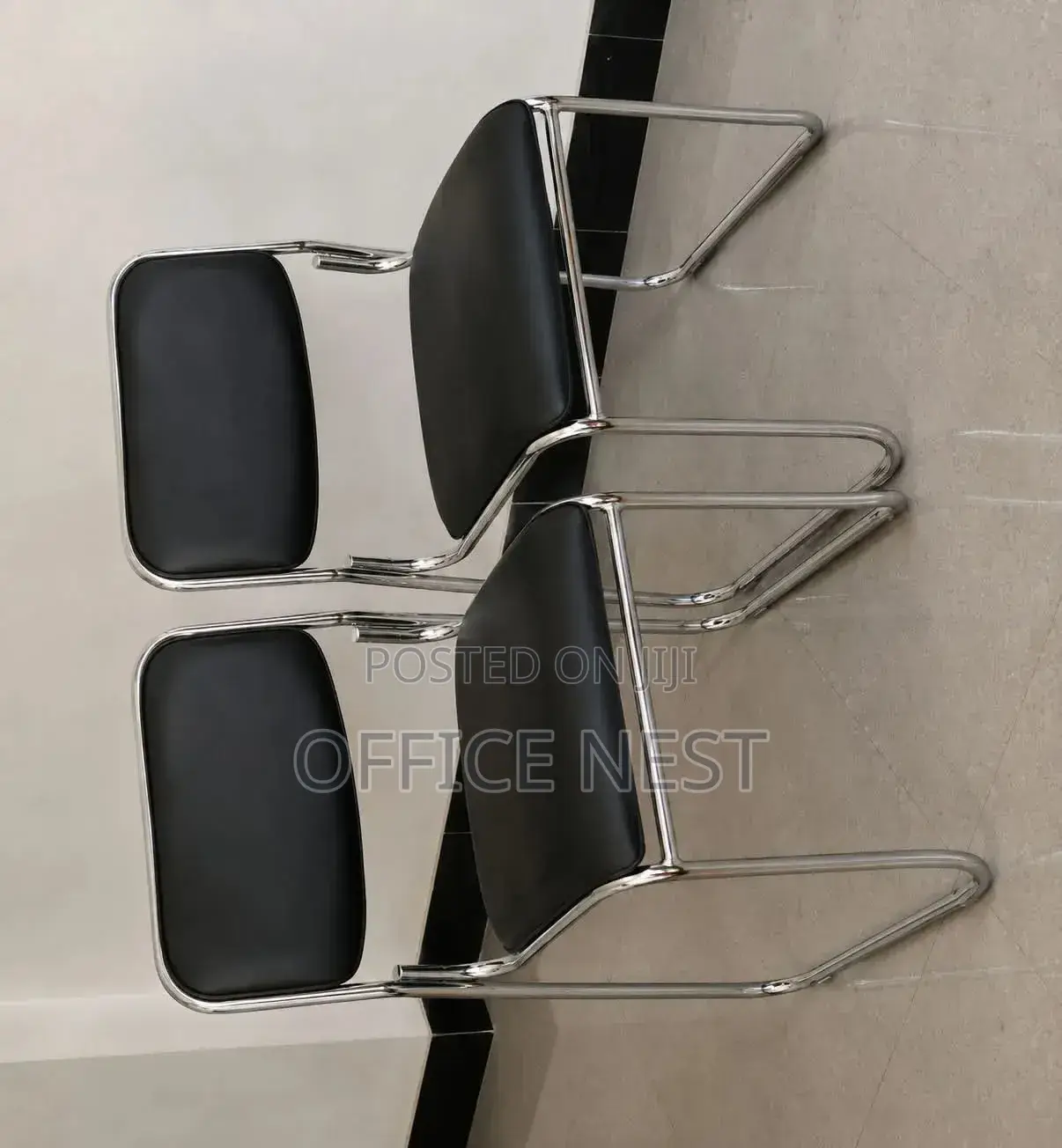 Black Visitor Office Chair – Chrome Frame