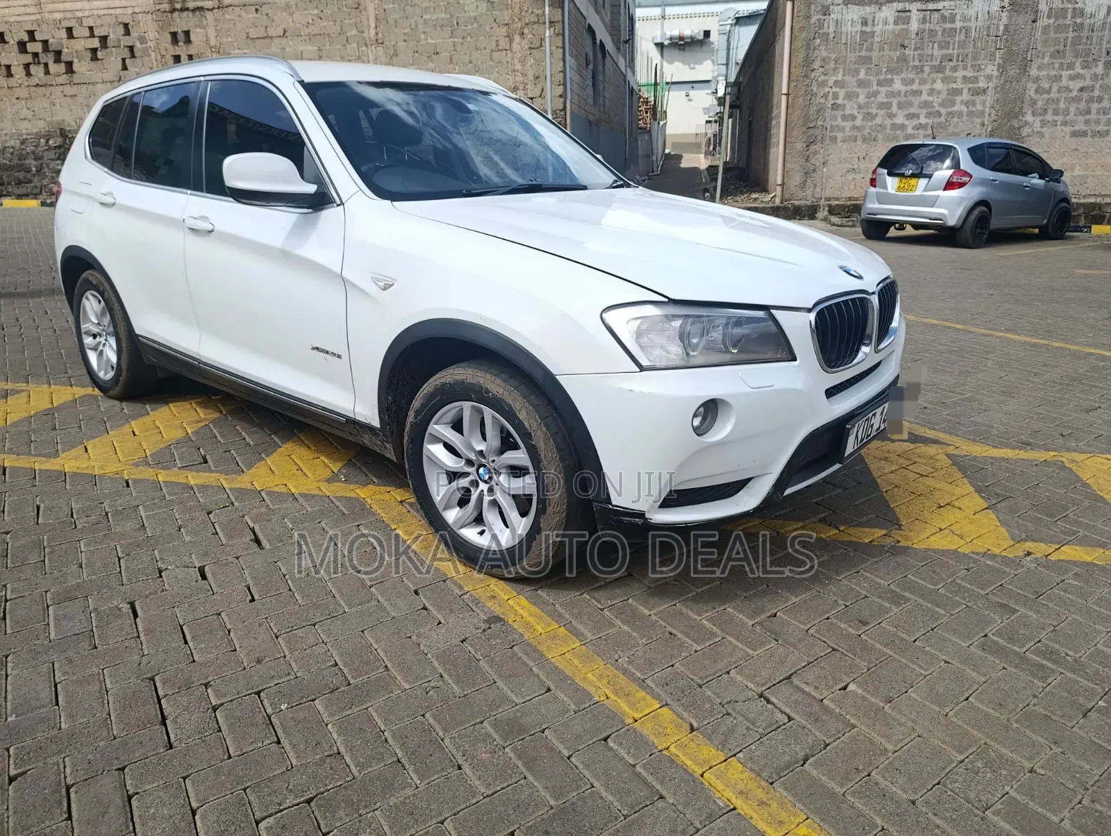BMW X3 xDrive28i 4dr SUV AWD (2.0L 4cyl Turbo 8A) 2014 White