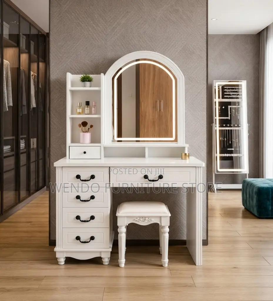 Dressers; Dressing Room Classical White Vanity Table Set