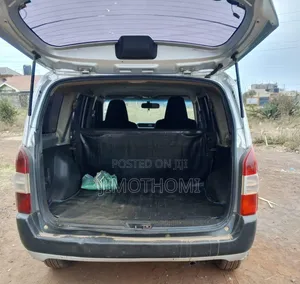 Toyota Probox 2014 Silver