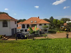 5bdrm House in Ridgeways for rent
