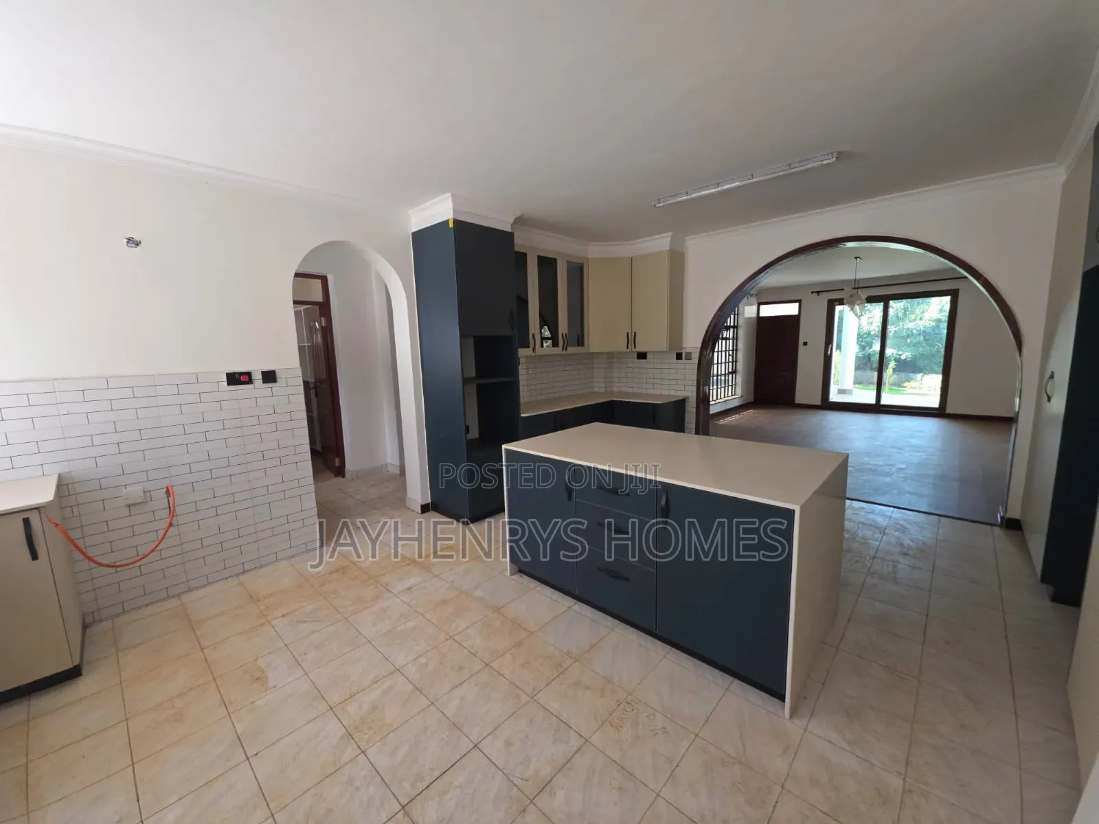 5bdrm House in Ridgeways for rent