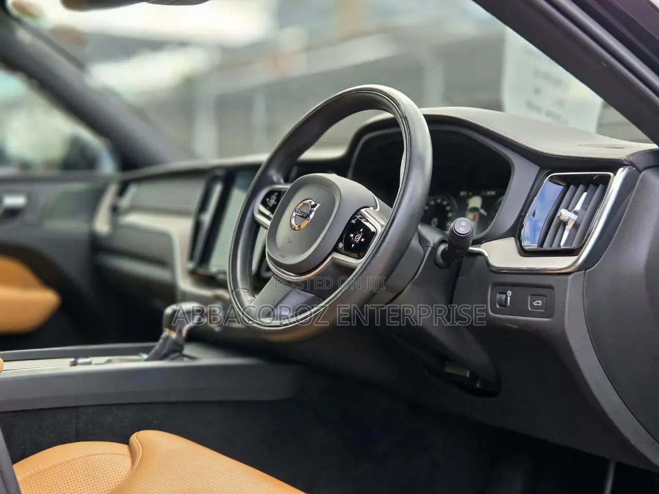 Volvo XC60 2019 Black