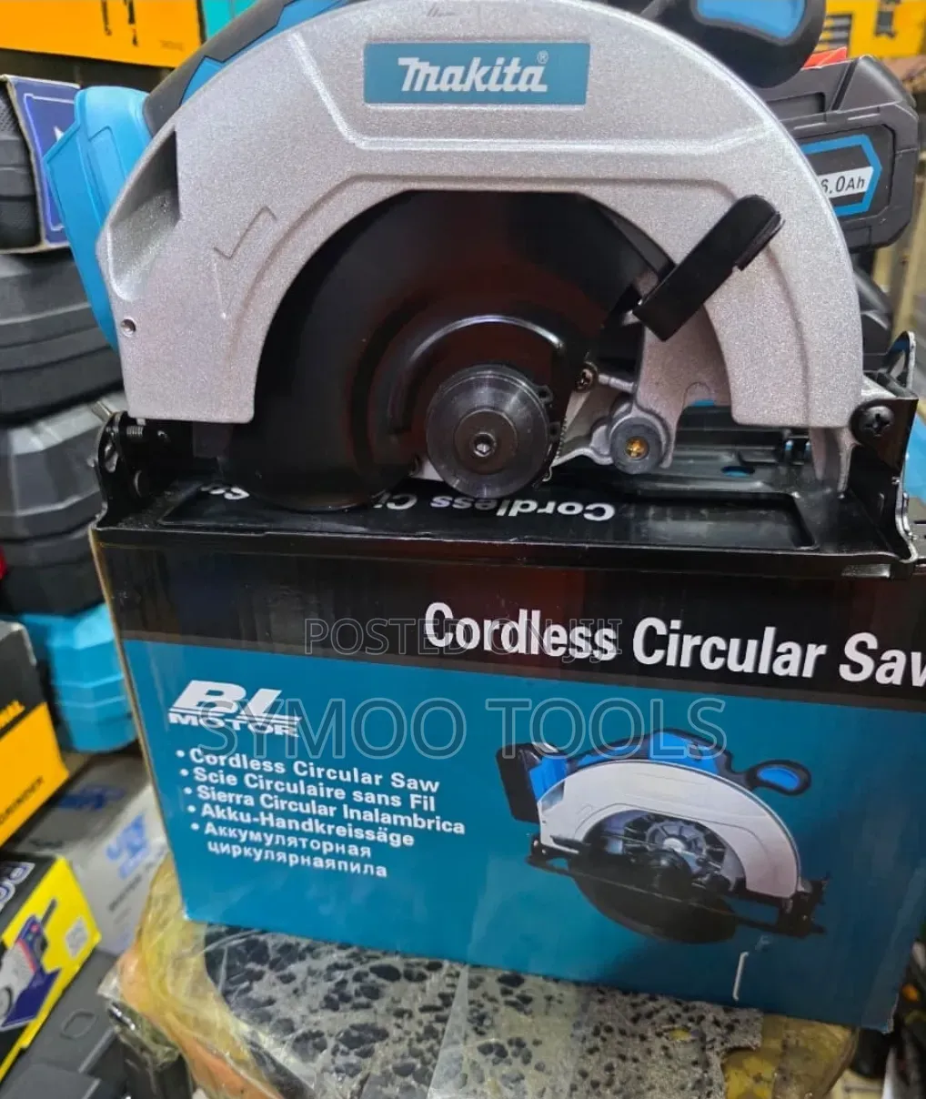 Makita Brushless Cordless Circular Saw