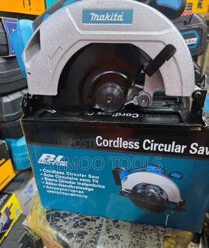 Makita Brushless Cordless Circular Saw