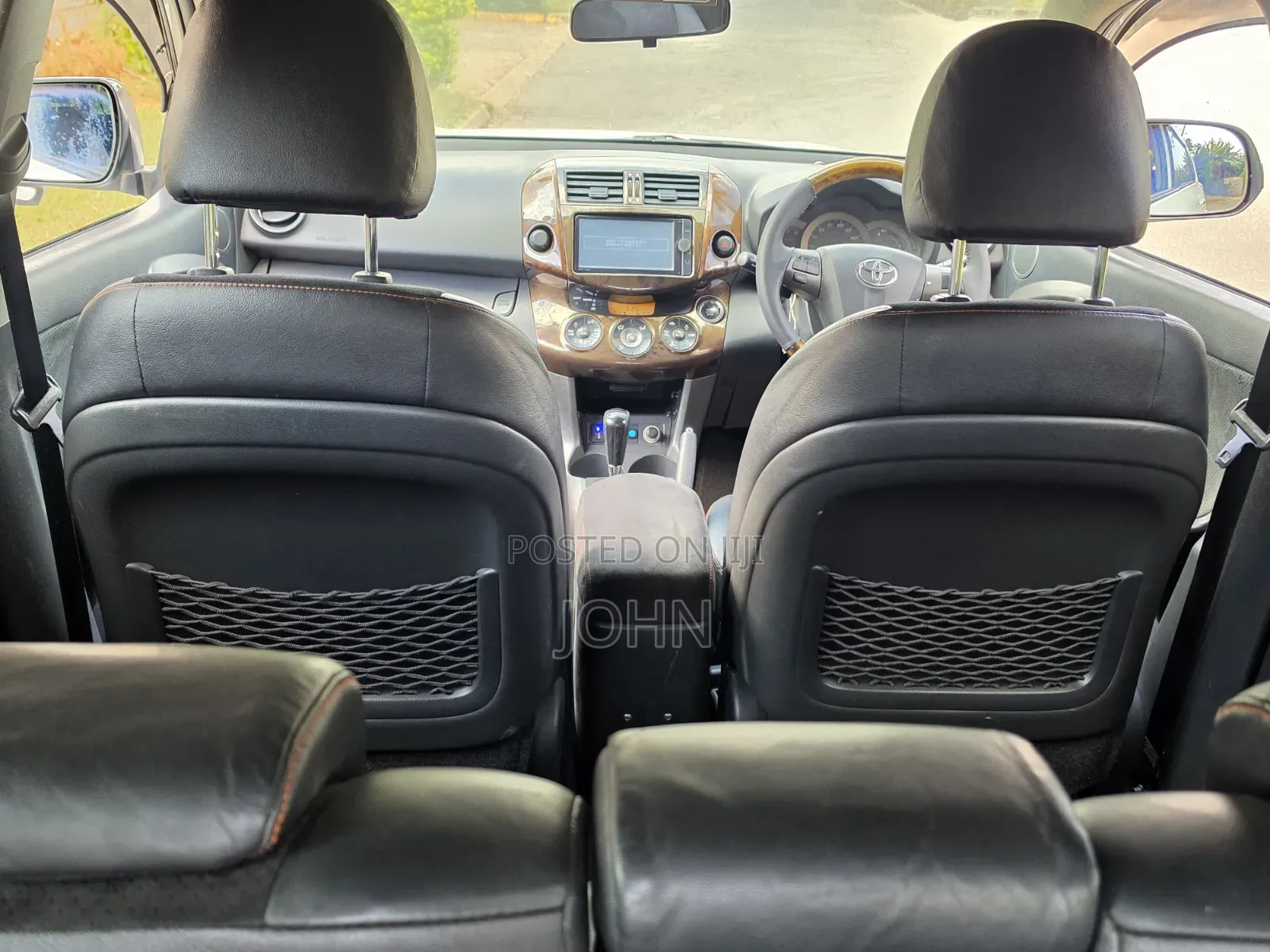 Toyota Vanguard 2013 Pearl