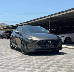 Mazda 3 2019 Green