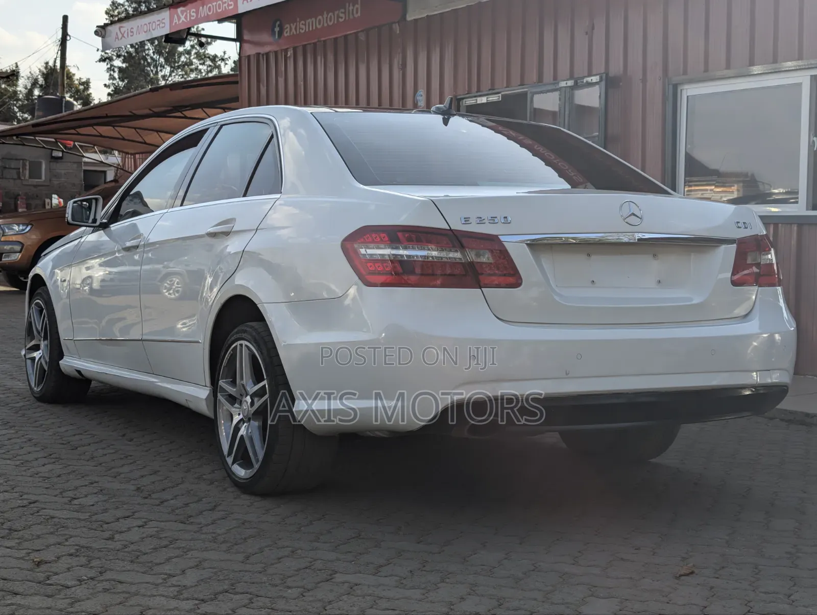 Mercedes-Benz E250 2012 White