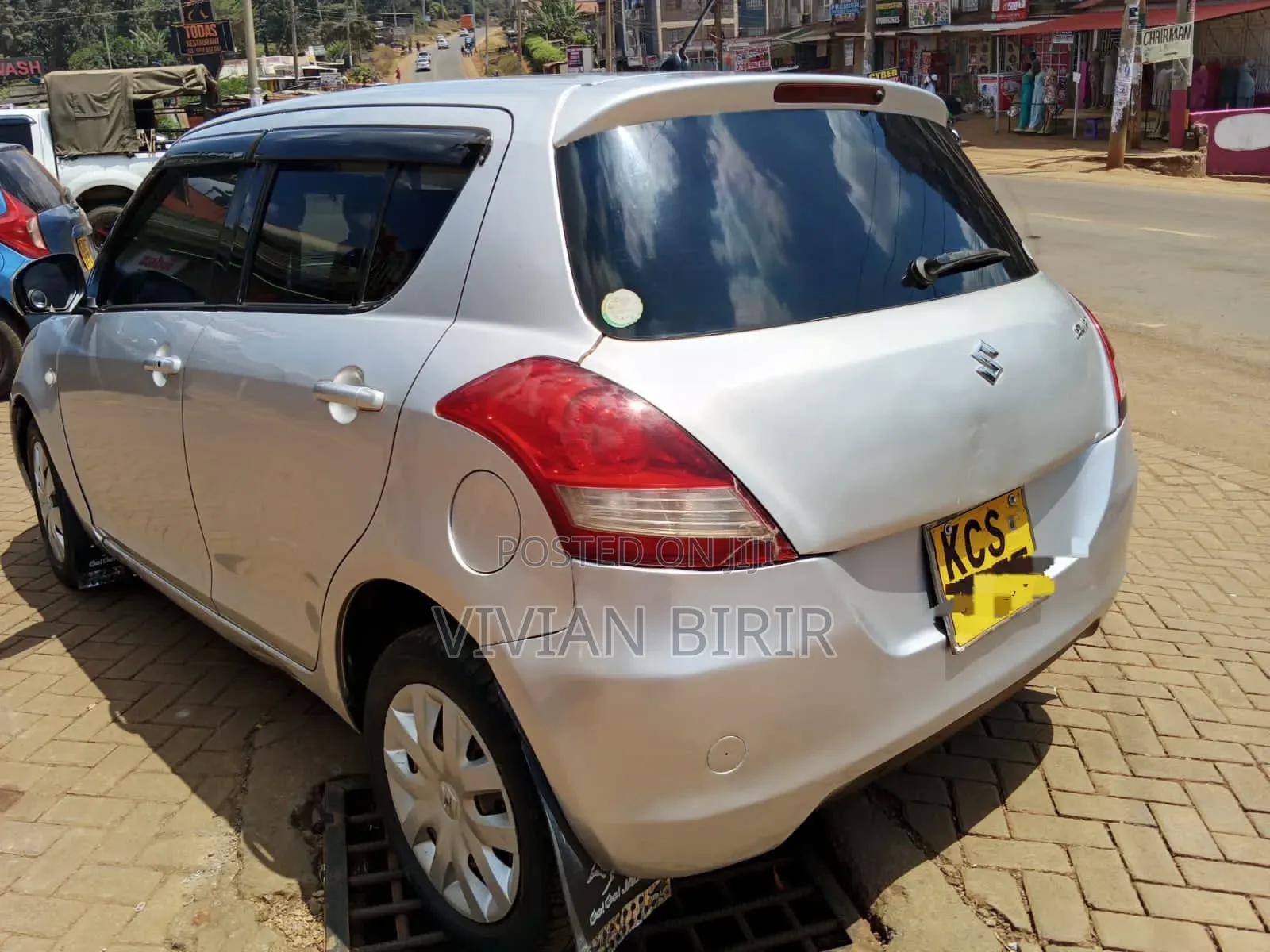 Suzuki Swift 2011 Silver