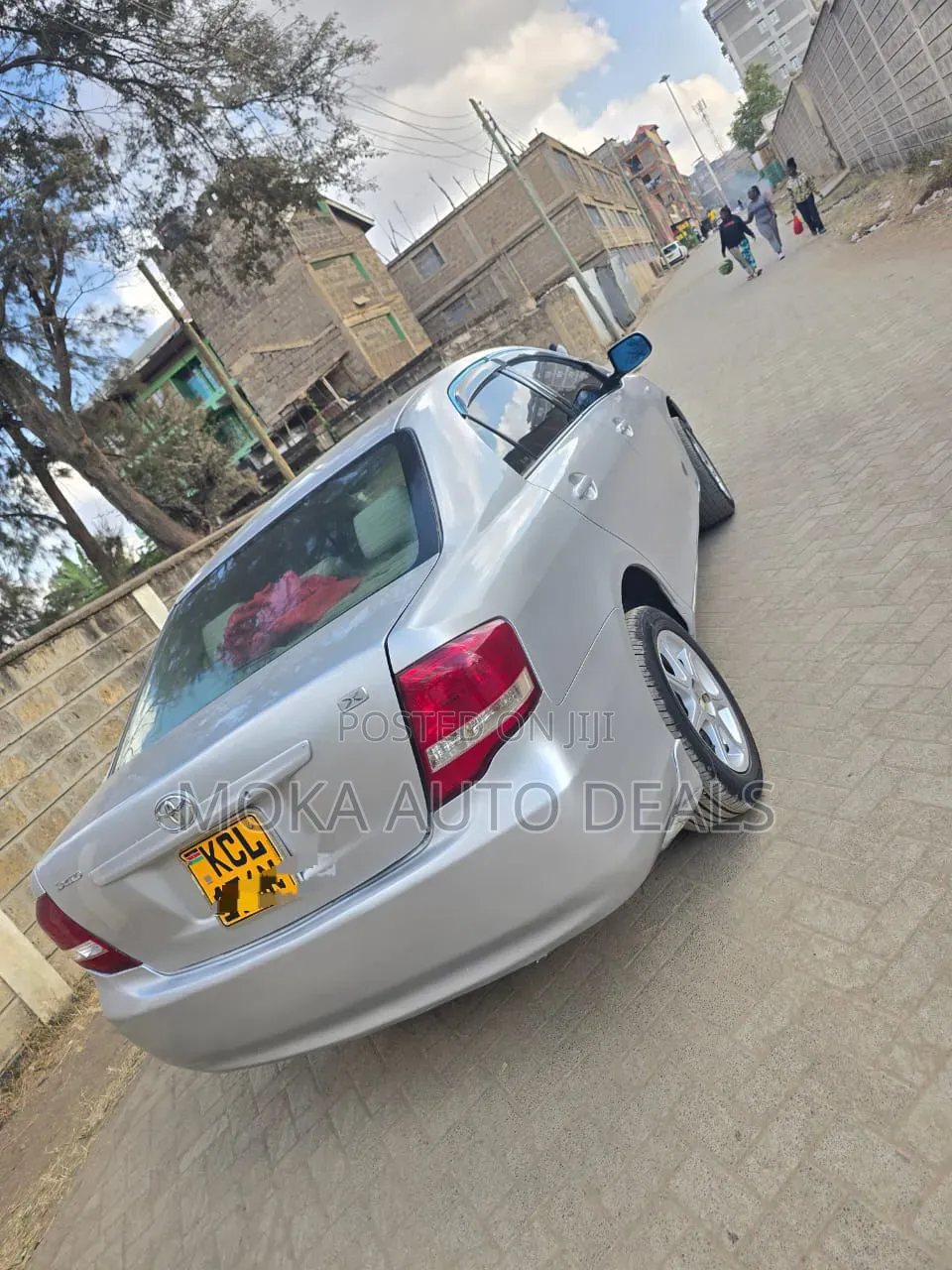 Toyota Axio 1.5 G 2WD 2010 Silver