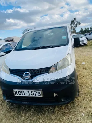 Nissan NV200 2015 White