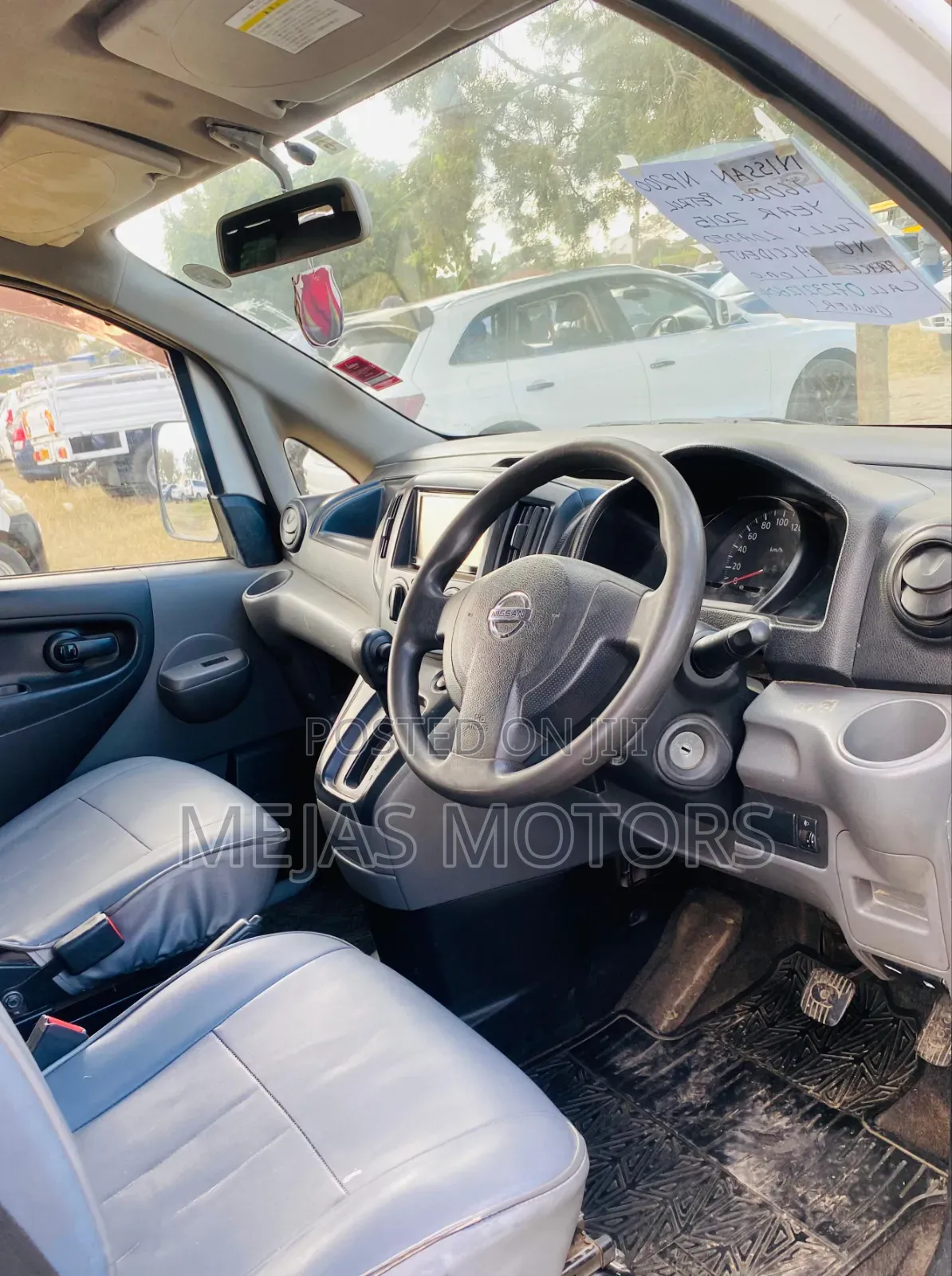 Nissan NV200 2015 White