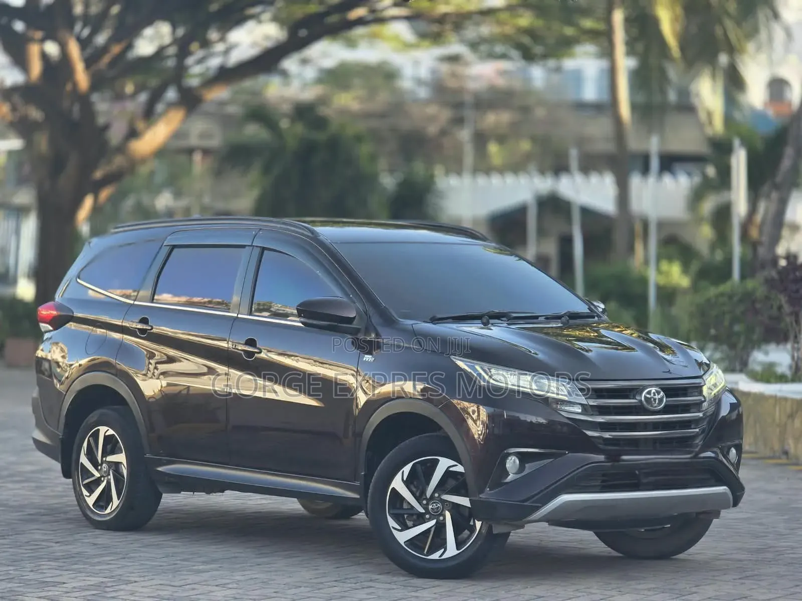 Toyota Rush 2019 Gray