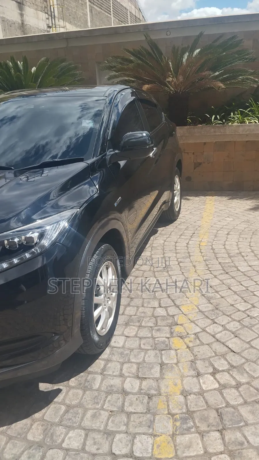 Honda Vezel 2018 Black