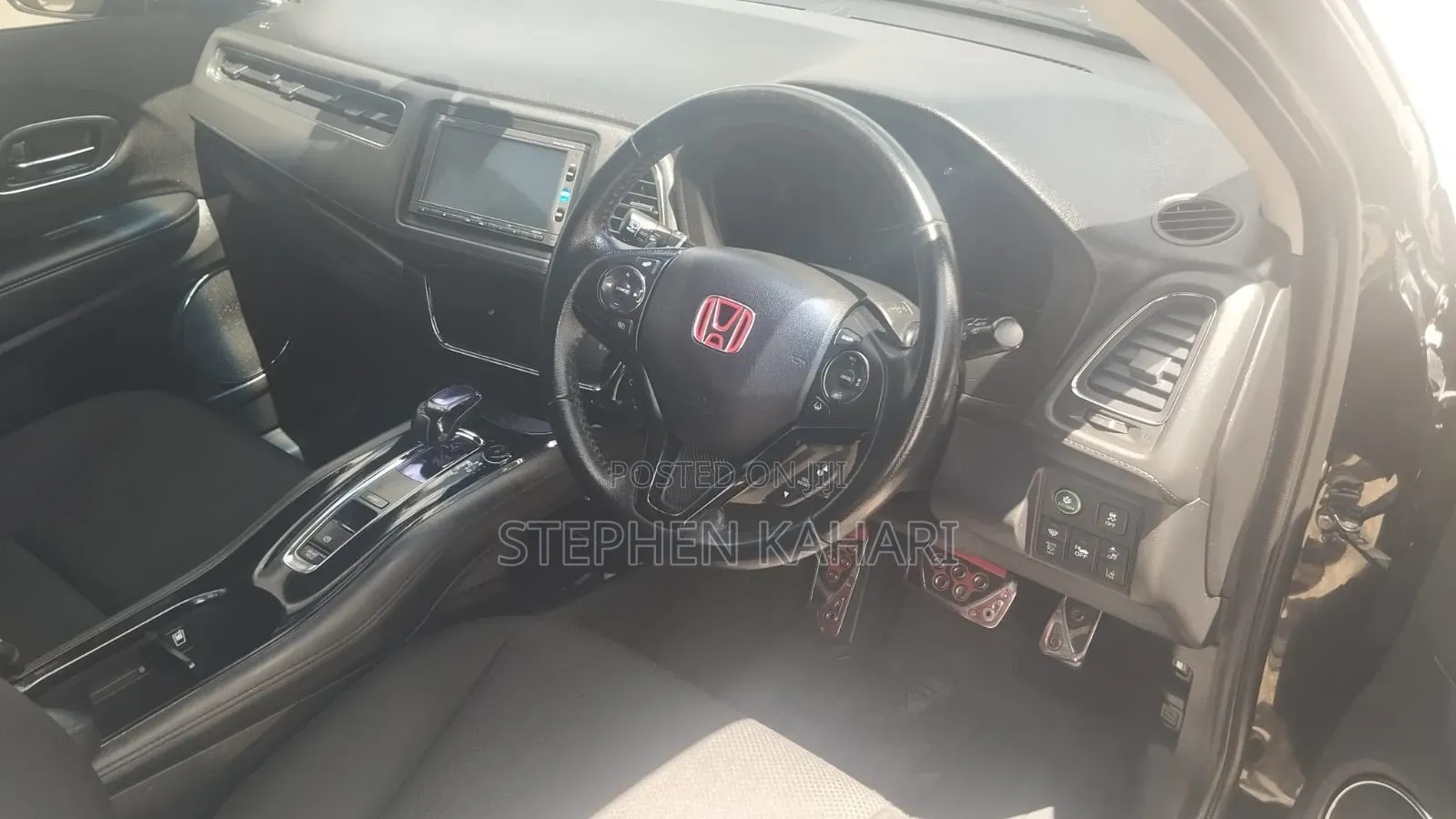 Honda Vezel 2018 Black