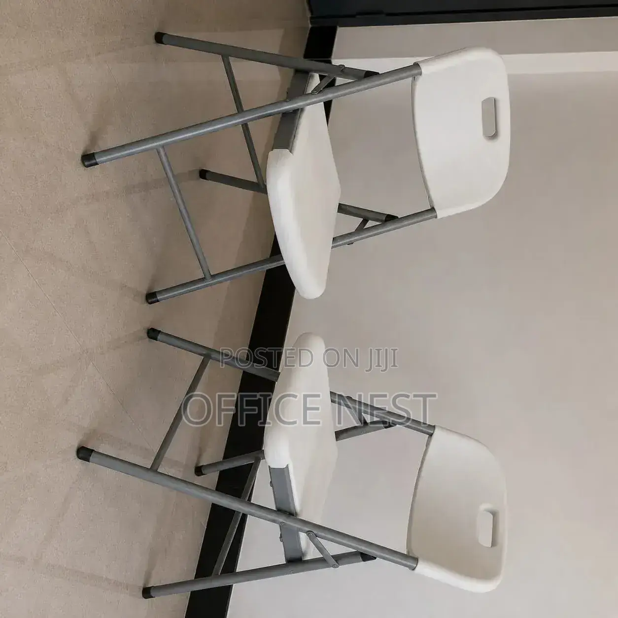 Foldable Plastic Chair With Strong Metal Frame – White