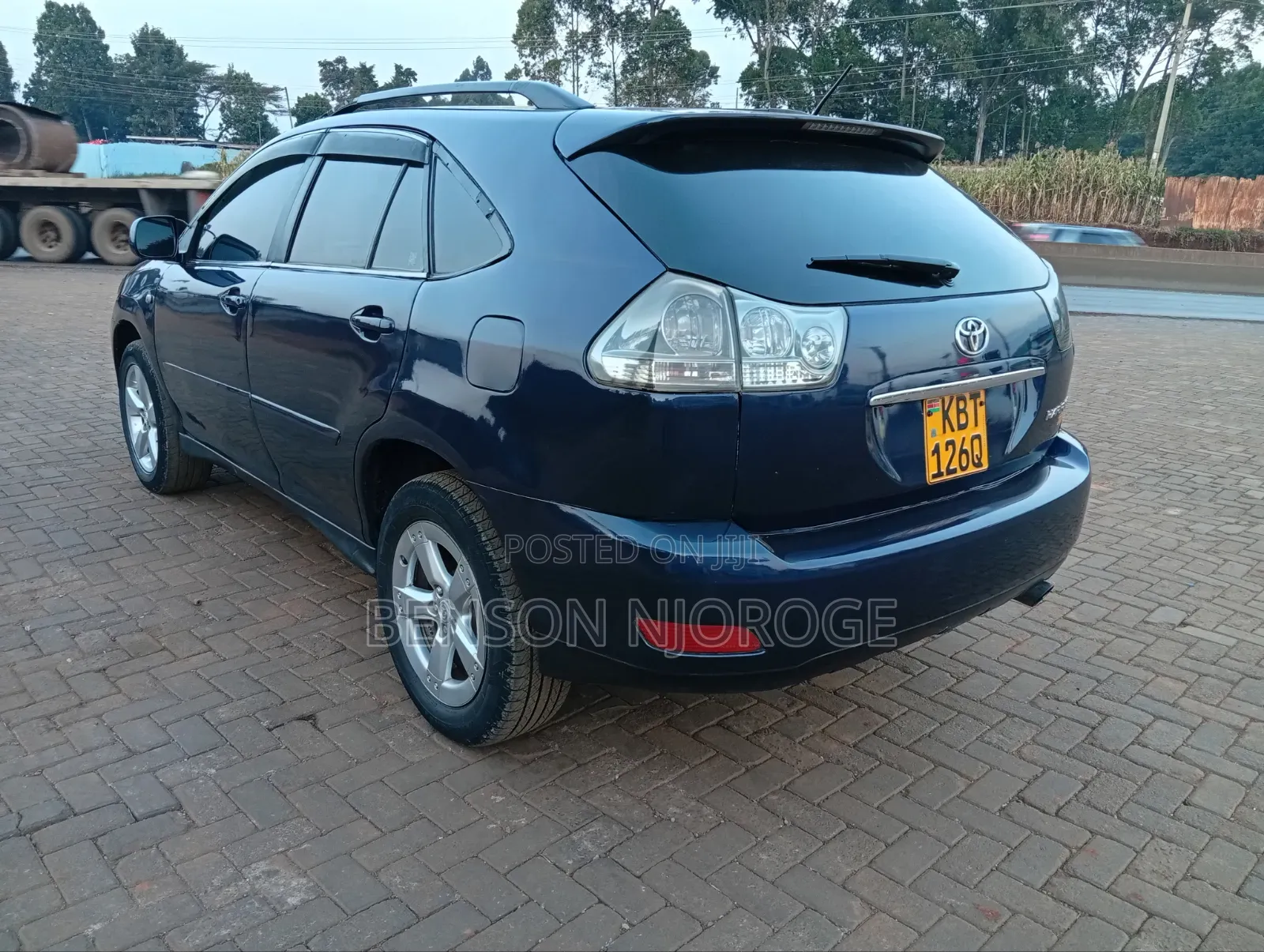 Toyota Harrier 2006 Blue