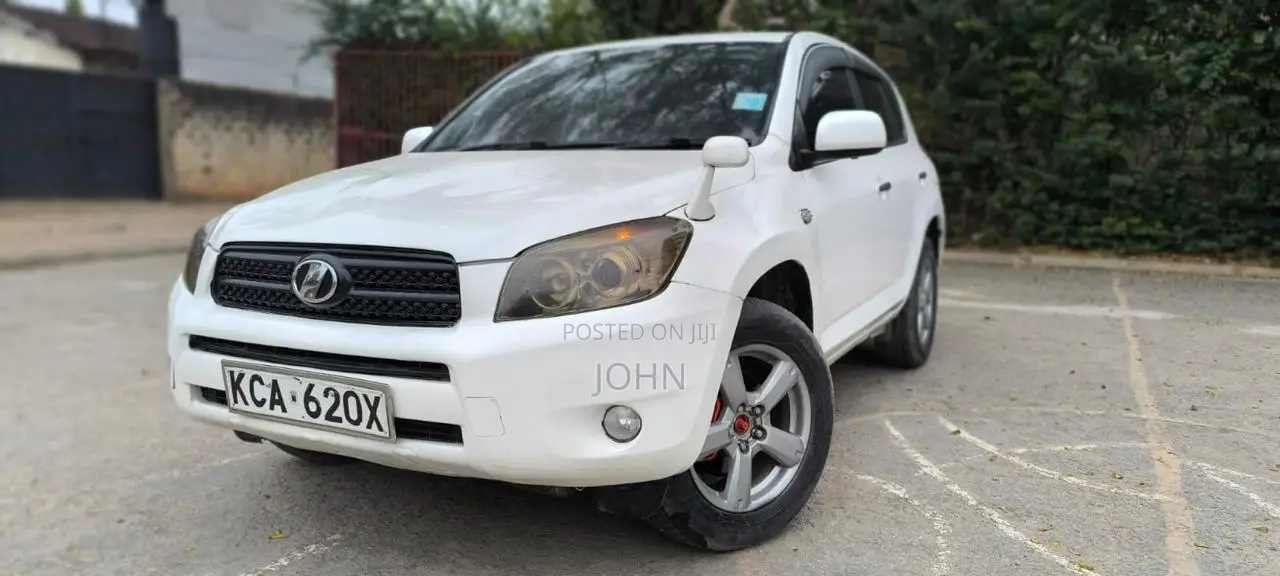 Toyota RAV4 2007 White