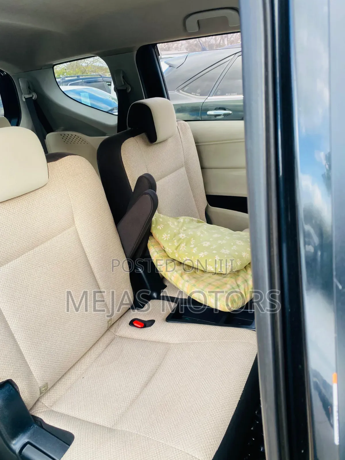 Toyota Sienta 2017 Black