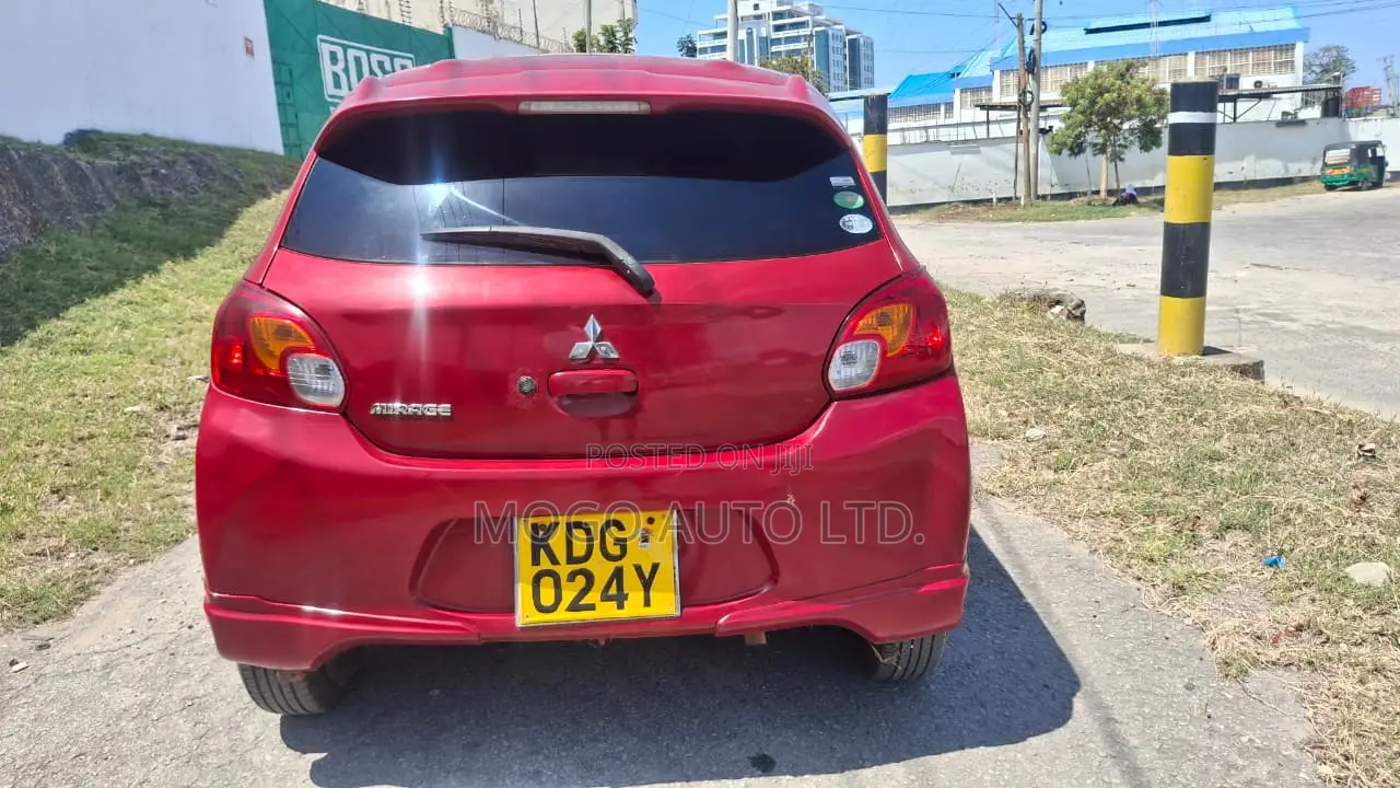 Mitsubishi Mirage 2015 Red