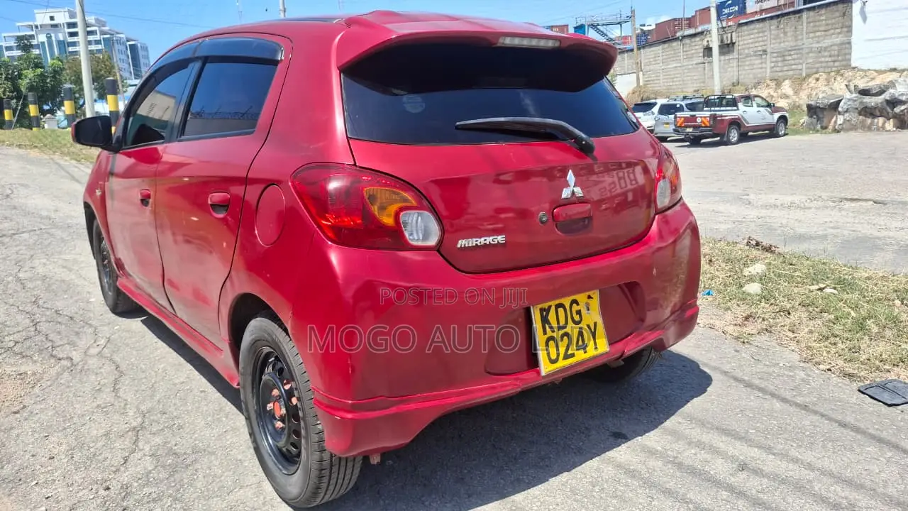 Mitsubishi Mirage 2015 Red