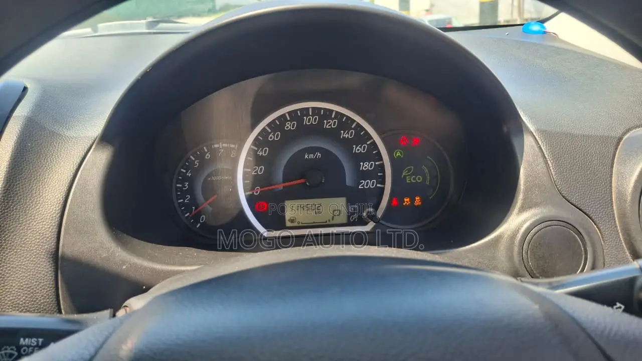 Mitsubishi Mirage 2015 Red