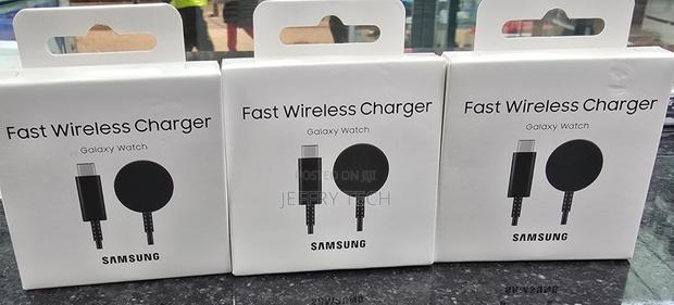 Galaxy Watch Fast Wireless Charger (USB-C)