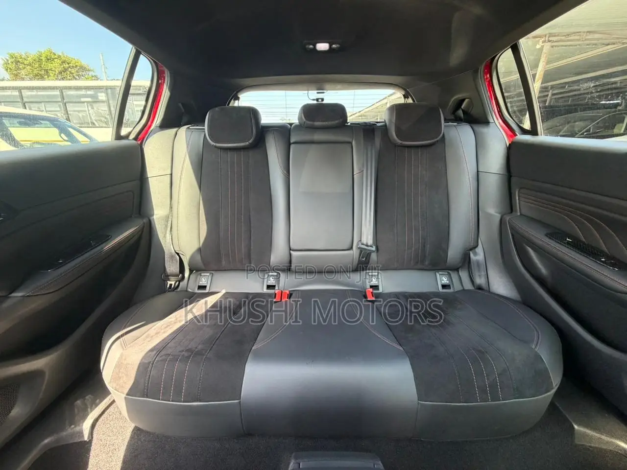 Peugeot 308 2018 Red