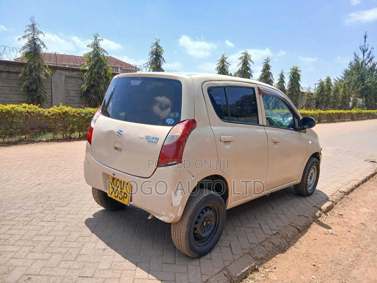 Suzuki Alto 1.0 2012 Beige
