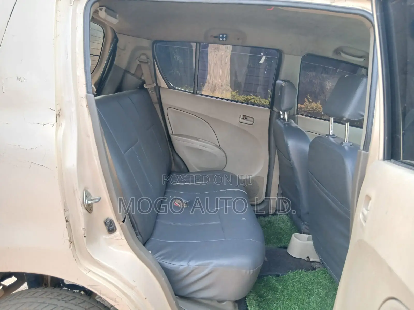 Suzuki Alto 1.0 2012 Beige