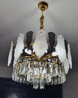 Modern Luxury Golden Aluminum Feather Crystal Chandler