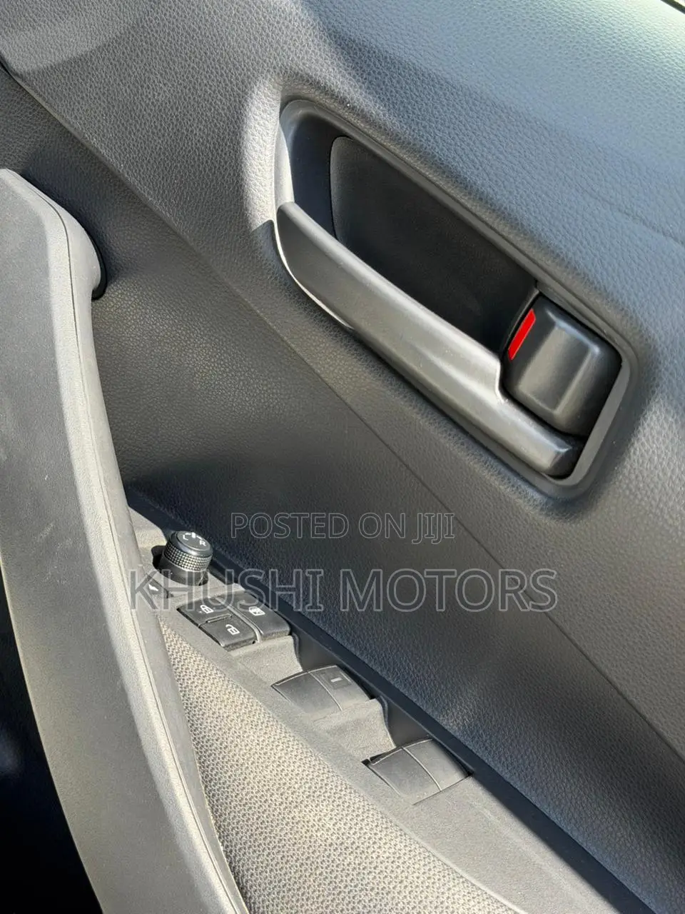 Toyota Corolla Touring 2020 White